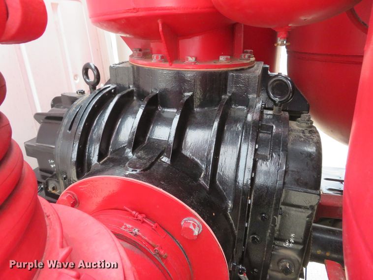 image for item DI2038 1995 Ford L9000 vacuum truck