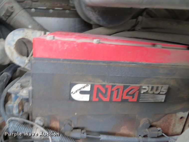 image for item DI2039 2001 International 5600i vacuum truck