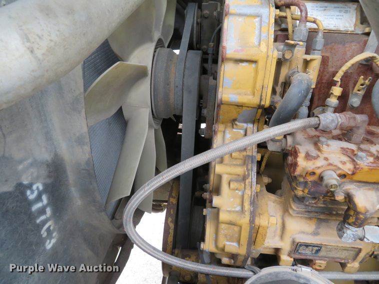 image for item DI2040 2002 International 5600i vacuum truck