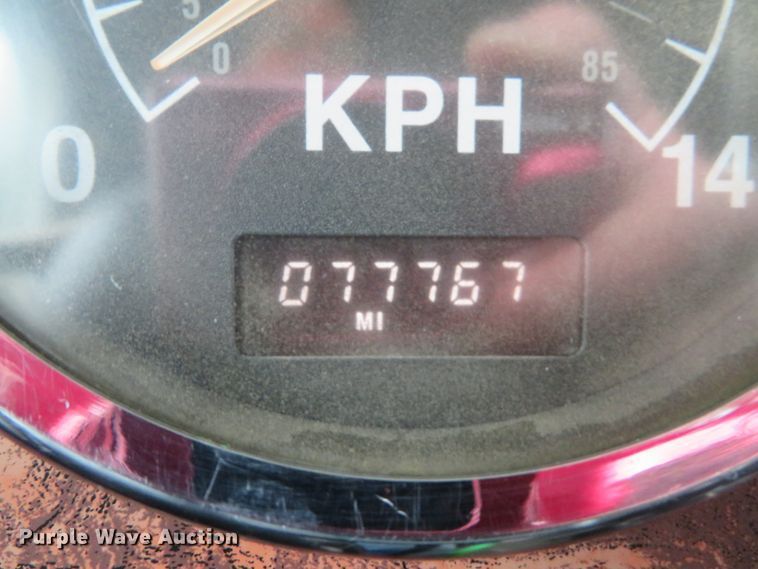 image for item DI2041 1999 International Paystar 5000 vacuum truck