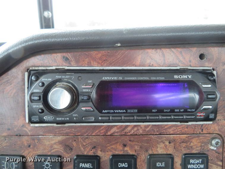 image for item DI2041 1999 International Paystar 5000 vacuum truck