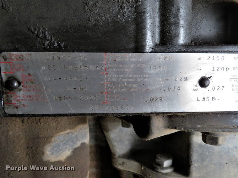 image for item DI2041 1999 International Paystar 5000 vacuum truck