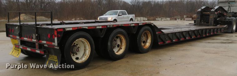 image for item DI2043 2002 Trail King TK110HD low boy equipment trailer