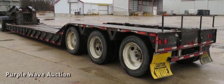 image for item DI2043 2002 Trail King TK110HD low boy equipment trailer