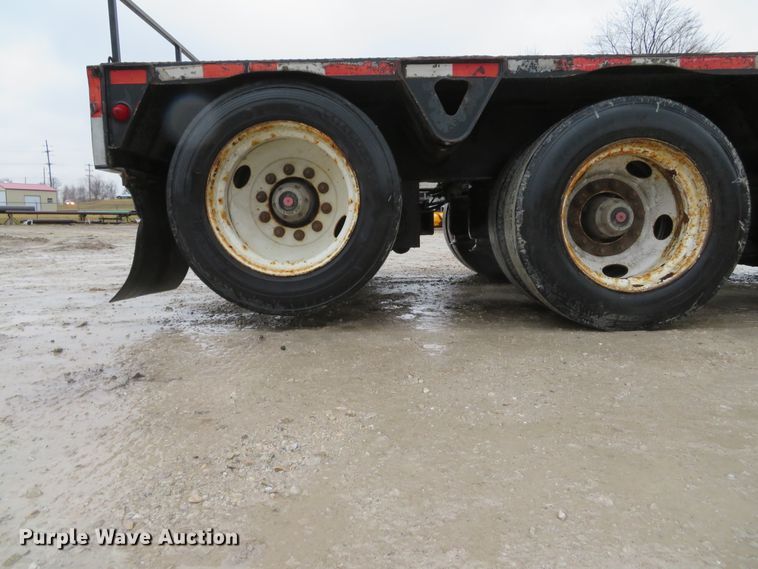 image for item DI2043 2002 Trail King TK110HD low boy equipment trailer