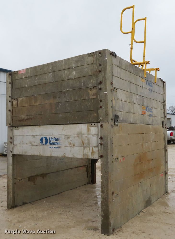 image for item DI2044 Speed Shore trench box