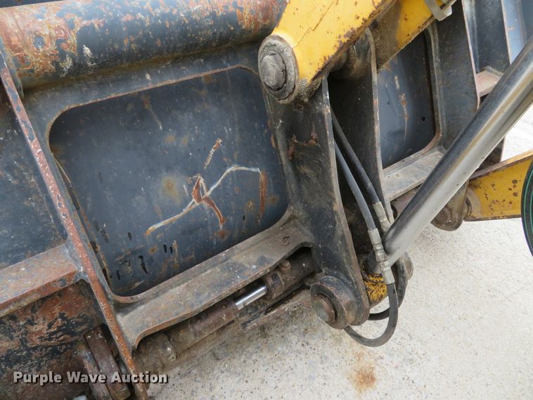 image for item DI2046 1998 John Deere 310SE backhoe