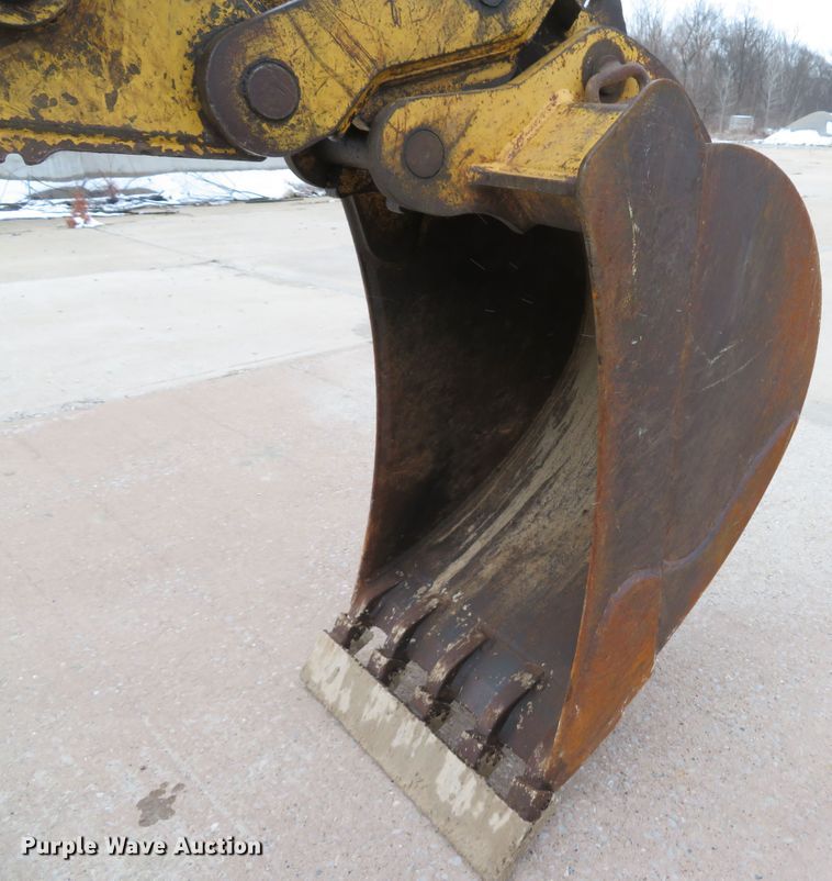 image for item DI2046 1998 John Deere 310SE backhoe