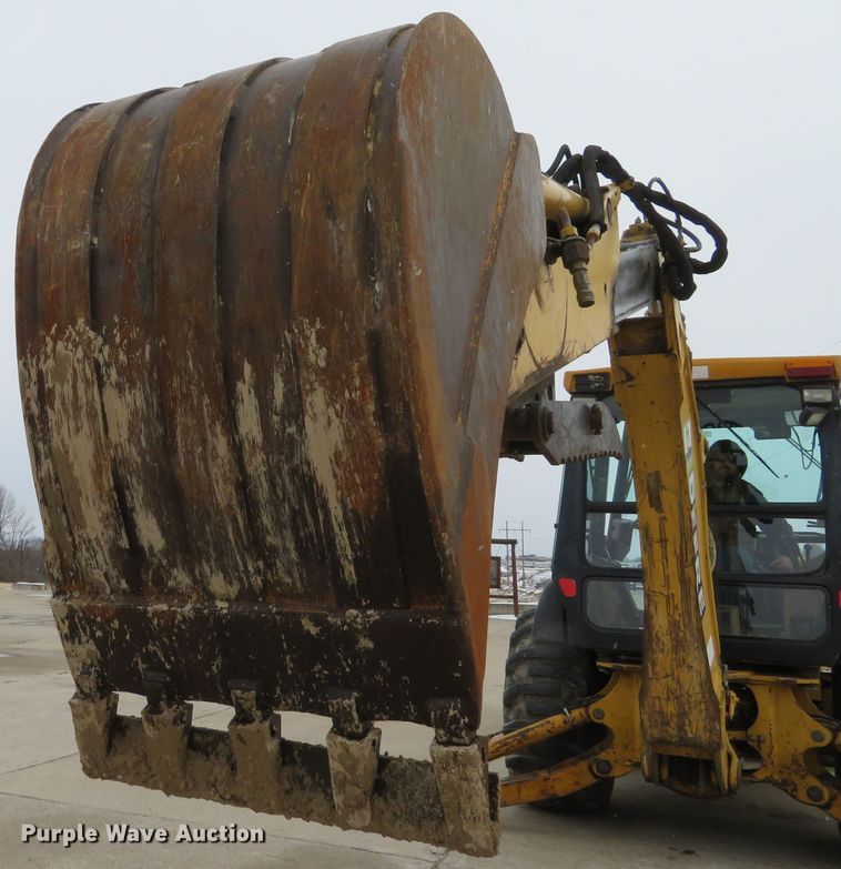 image for item DI2046 1998 John Deere 310SE backhoe