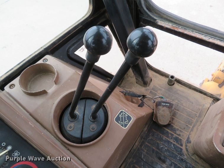 image for item DI2046 1998 John Deere 310SE backhoe