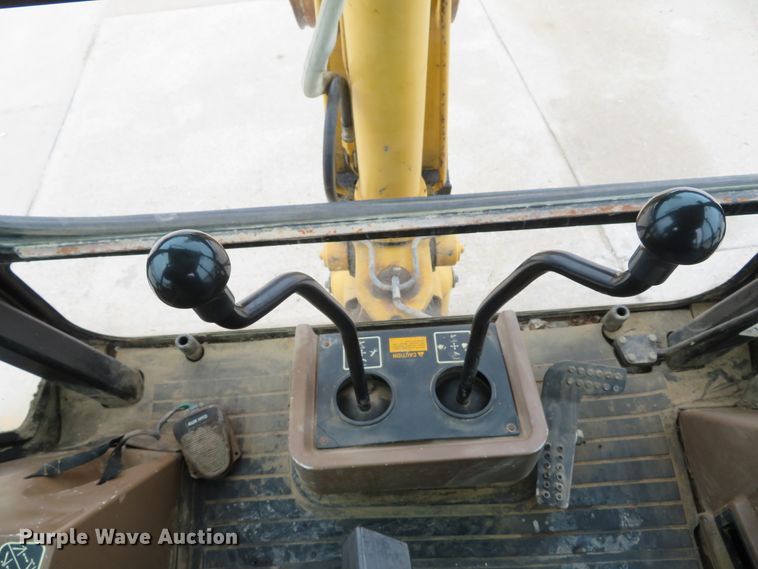 image for item DI2046 1998 John Deere 310SE backhoe