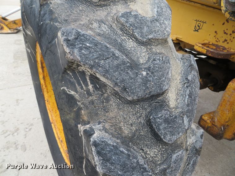 image for item DI2046 1998 John Deere 310SE backhoe