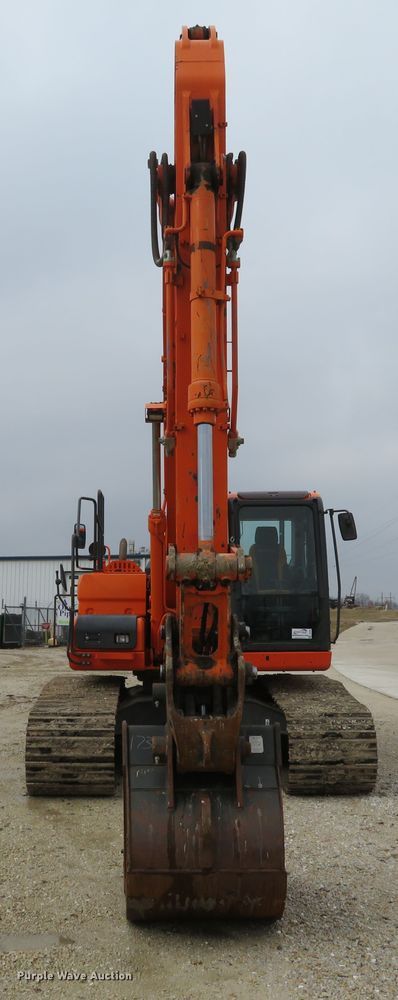 image for item DI2048 2014 Doosan DX225LC-3 excavator