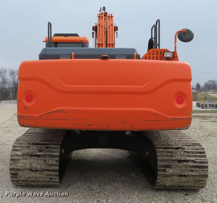 image for item DI2048 2014 Doosan DX225LC-3 excavator