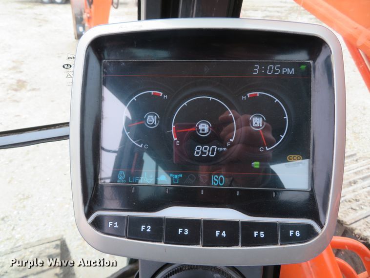 image for item DI2048 2014 Doosan DX225LC-3 excavator