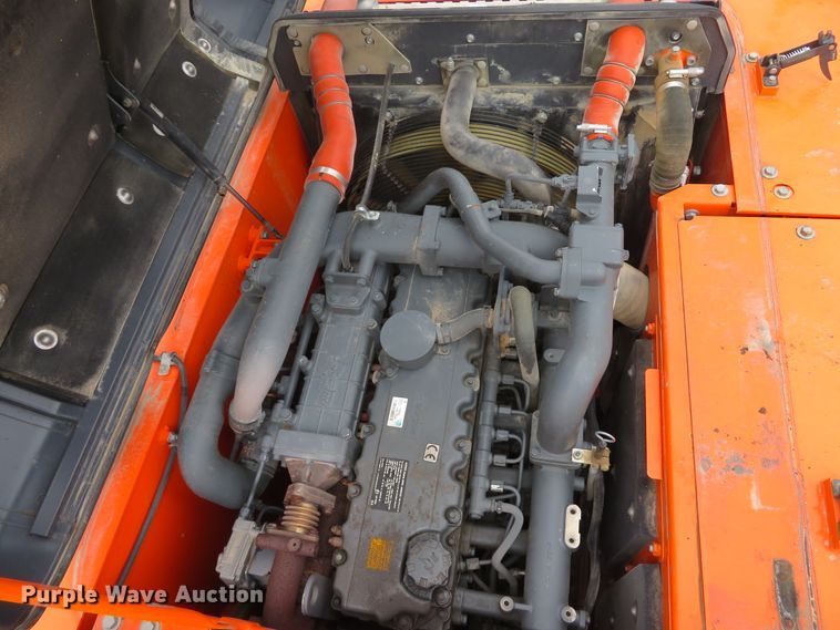 image for item DI2048 2014 Doosan DX225LC-3 excavator