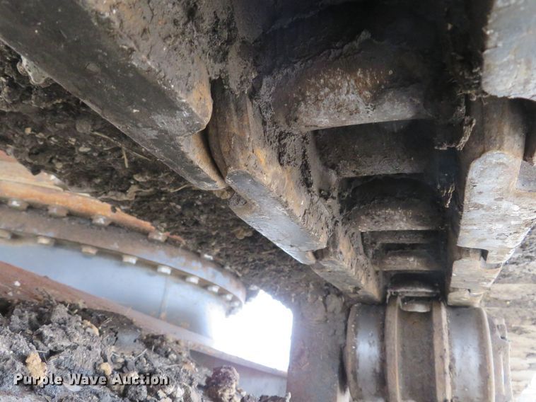 image for item DI2048 2014 Doosan DX225LC-3 excavator