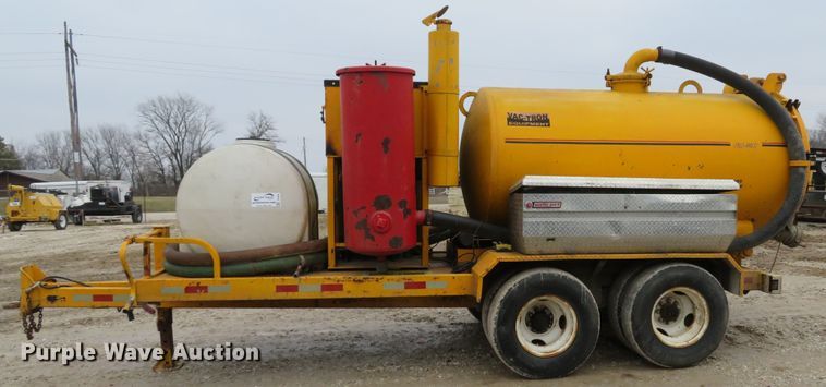image for item DI2049 2000 Vactron PMD-800DT hydrovac trailer