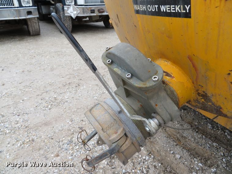 image for item DI2049 2000 Vactron PMD-800DT hydrovac trailer