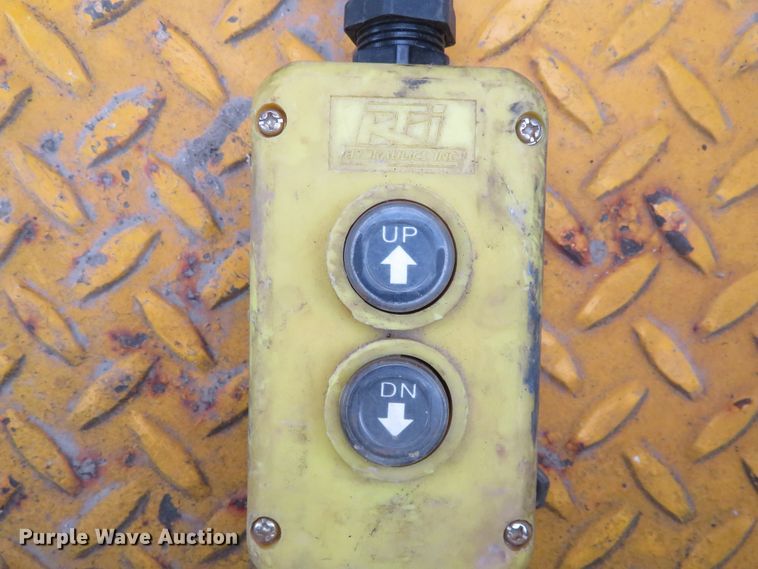 image for item DI2049 2000 Vactron PMD-800DT hydrovac trailer