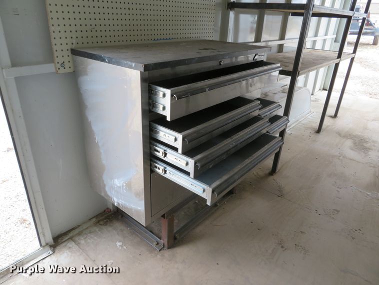 image for item DI2051 2017 Cm Trailers CMC5270-2000260 enclosed cargo trailer