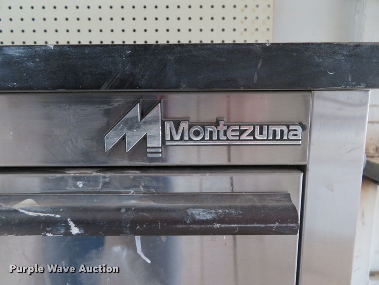 image for item DI2051 2017 Cm Trailers CMC5270-2000260 enclosed cargo trailer