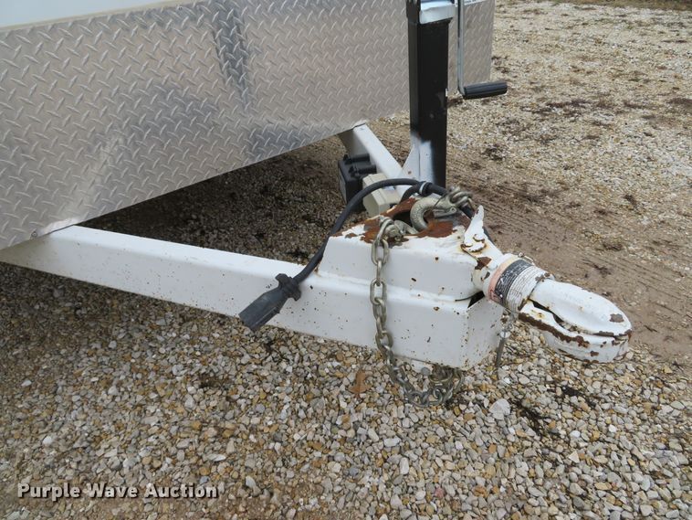 image for item DI2051 2017 Cm Trailers CMC5270-2000260 enclosed cargo trailer