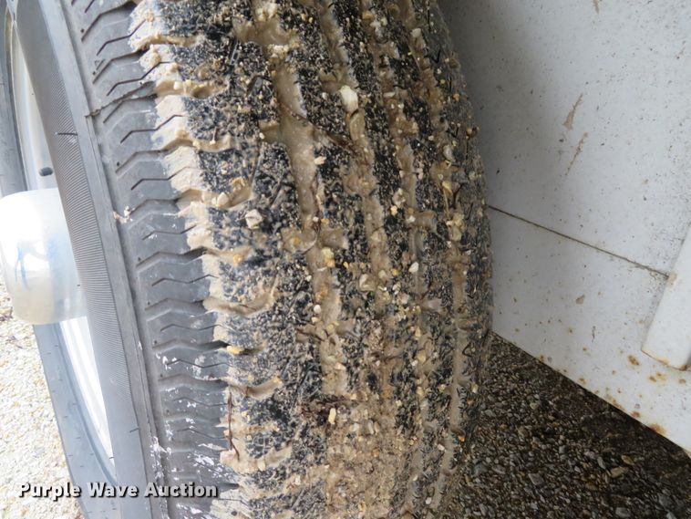 image for item DI2053 2018 Cm Trailers CMC5270-2000270 enclosed cargo trailer