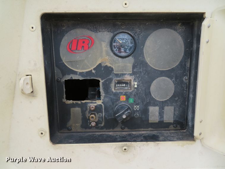 image for item DI2057 2006 Ingersoll Rand P185WJD air compressor