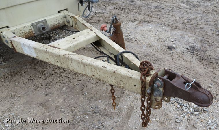 image for item DI2057 2006 Ingersoll Rand P185WJD air compressor