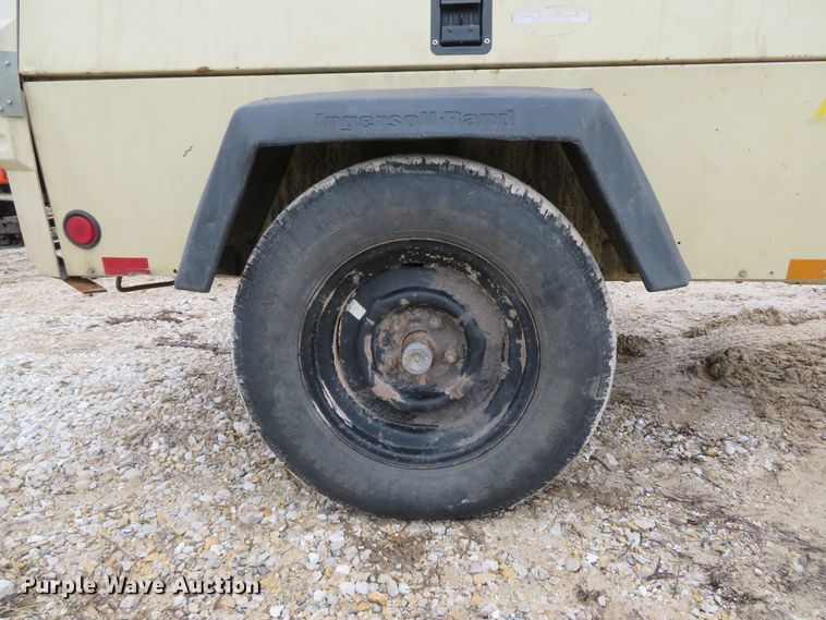 image for item DI2057 2006 Ingersoll Rand P185WJD air compressor