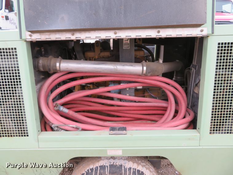 image for item DI2058 Sullair 185DPQ-JD air compressor