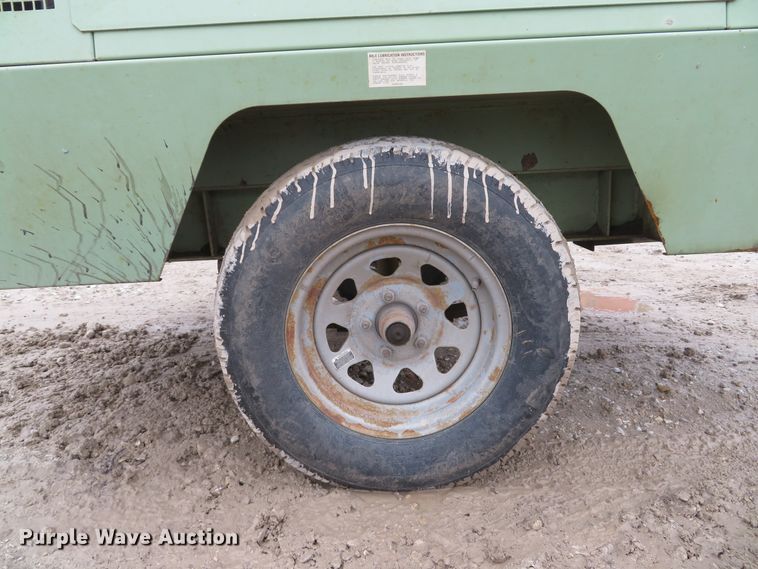 image for item DI2058 Sullair 185DPQ-JD air compressor