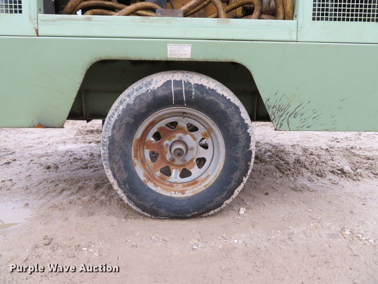 image for item DI2058 Sullair 185DPQ-JD air compressor