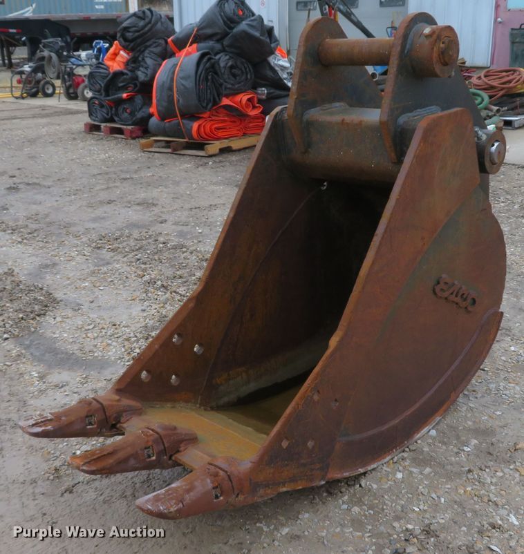 image for item DI2062 2014 Esco 24"W excavator bucket
