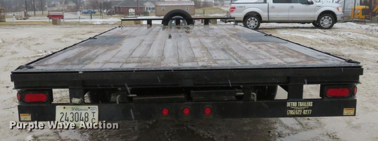 image for item DI2063 2011 Sure Trac ST10220TD02A-B-100 equipment trailer