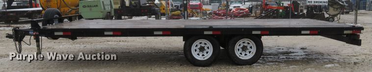 image for item DI2063 2011 Sure Trac ST10220TD02A-B-100 equipment trailer