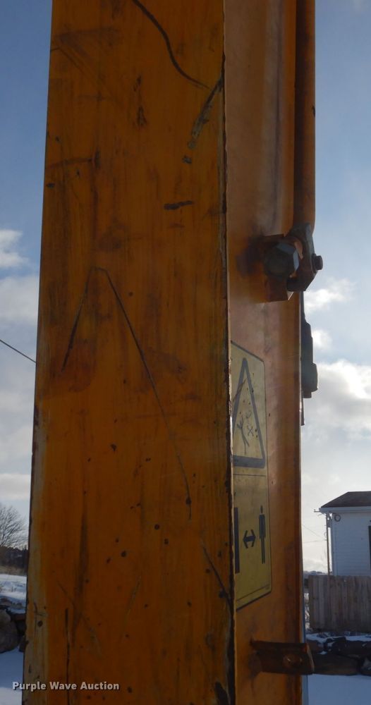 image for item FU9185 2014 JCB JS160 excavator