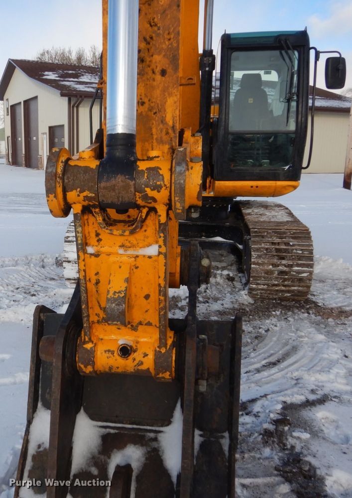 image for item FU9185 2014 JCB JS160 excavator