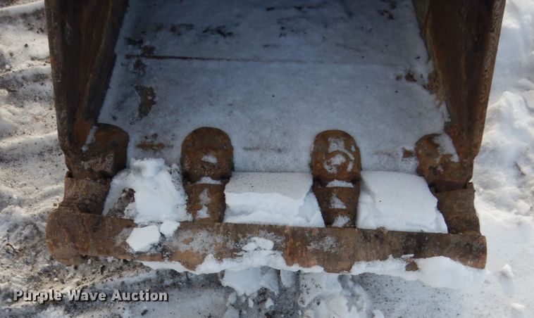 image for item FU9185 2014 JCB JS160 excavator