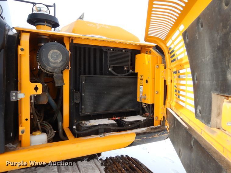 image for item FU9185 2014 JCB JS160 excavator