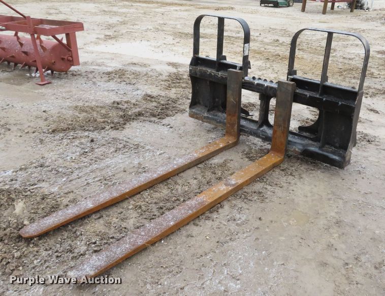 image for item GI9063 HLA HD55B0500 skid steer pallet forks