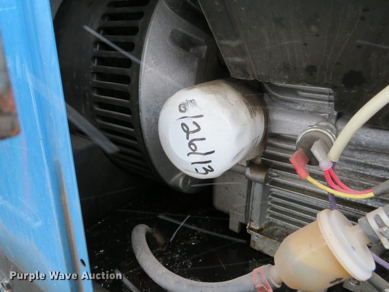 image for item GI9077 Miller Tailblazer 302 welder/generator