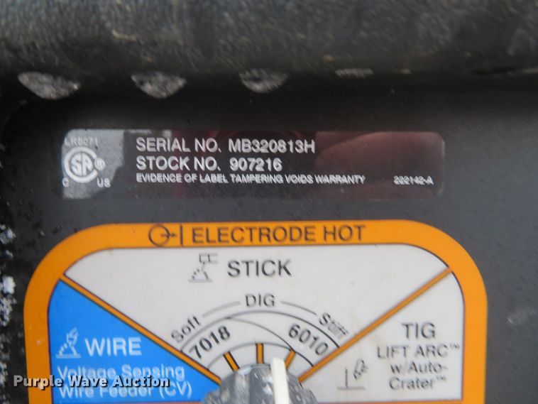 image for item GI9077 Miller Tailblazer 302 welder/generator