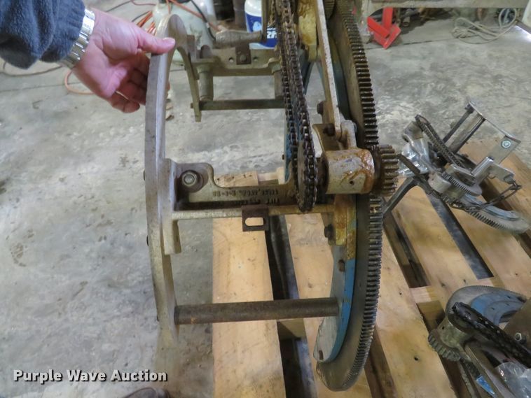 image for item GI9098 (3) H&M Pipe Beveling Machine Co.