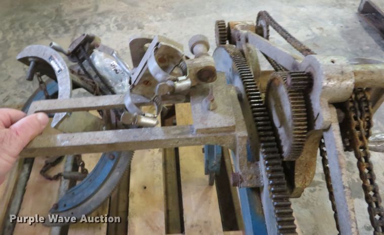 image for item GI9098 (3) H&M Pipe Beveling Machine Co.