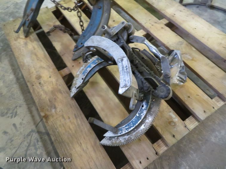 image for item GI9098 (3) H&M Pipe Beveling Machine Co.