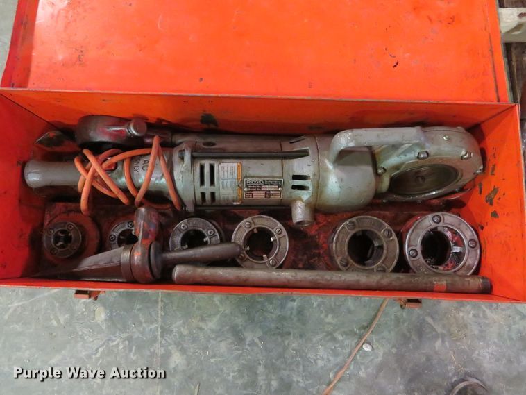 image for item GI9099 Ridgid 700 pipe threader