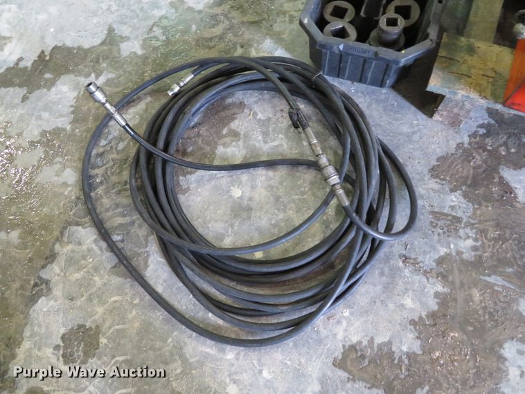 image for item GI9124 Torq Lite hydraulic torque wrench