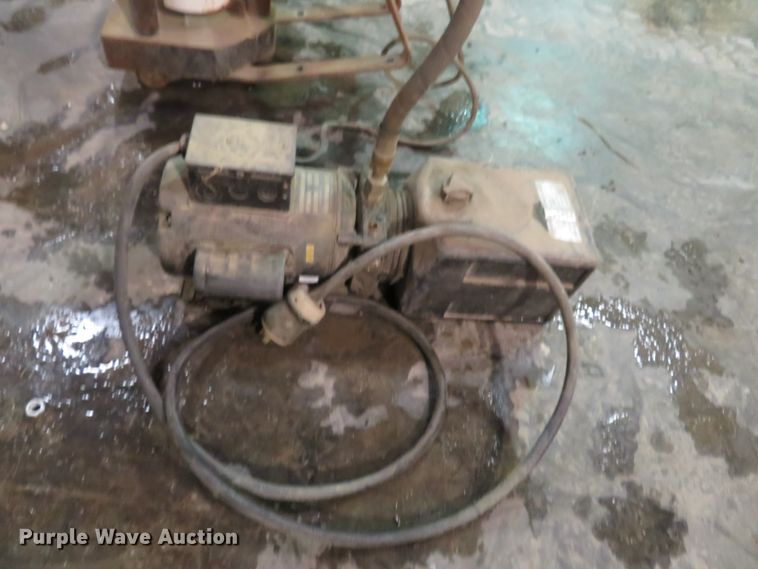 image for item GI9125 Coll-O-Crimp T420 Super I hose crimping machine